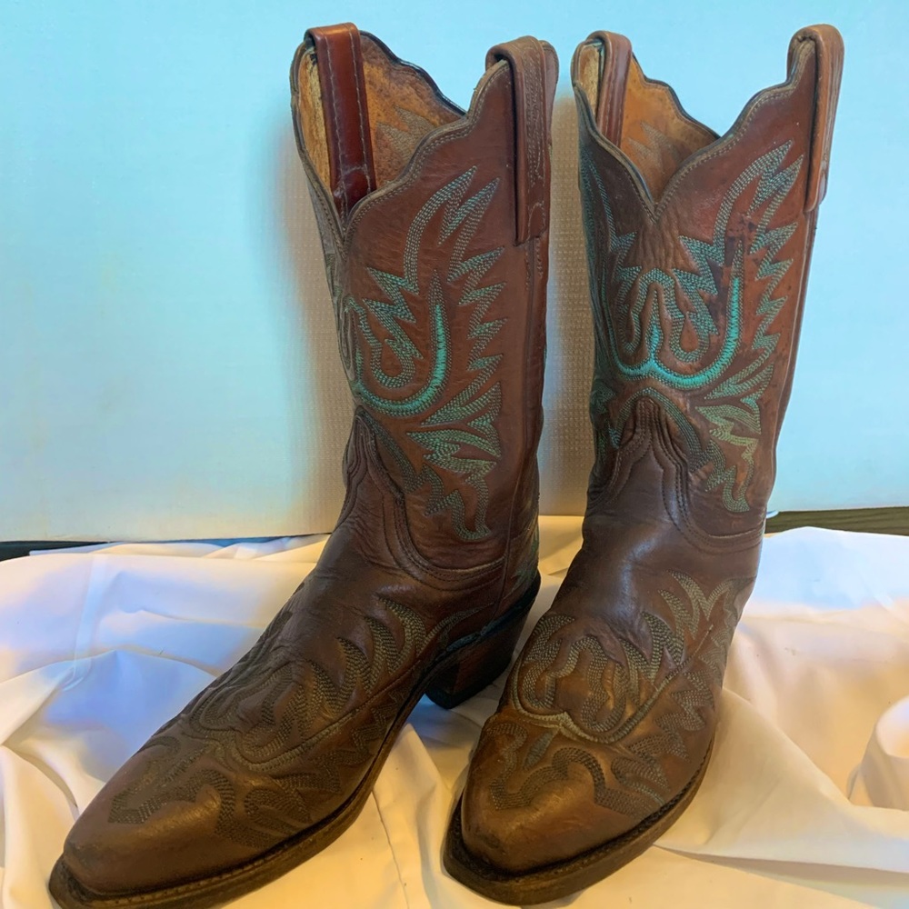 Cowboy boots, womens us size 6, brown and teal